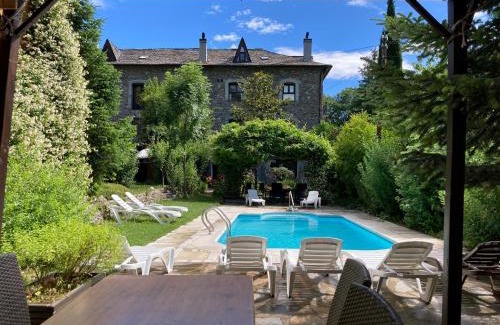 Rialp Casa | Cal Quimet