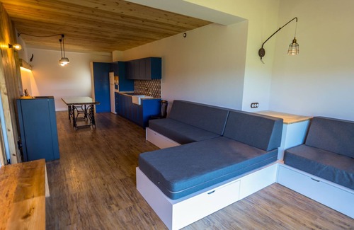 Taus Apartamento | Cal Rossa, Taús 1900 Eco-Suites panorámico, SPA.