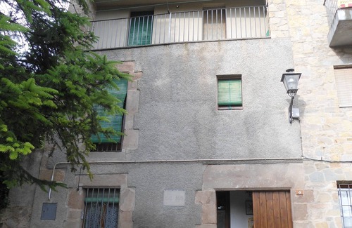 Alpens Casa | Cal Son es una casa ubicada dentro del área urbana del pueblo de Alpens