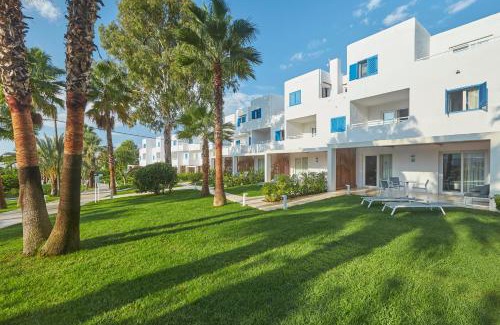 Cala Llenya Hotel | Cala Llenya Resort Ibiza