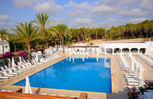 Cala Llenya Hotel | Cala Llenya Resort Ibiza