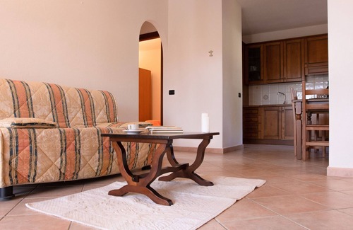 Sos Alinos Apartamento | Cala Viola Trilo 1.5Km From The Beach, Orosei, Italy