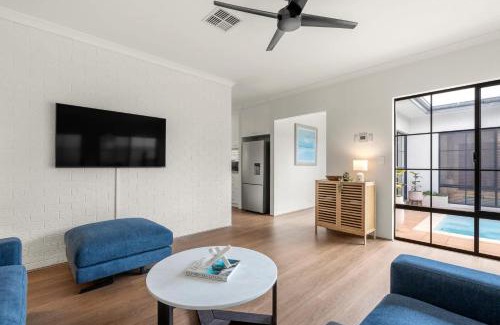 Canning Vale Casa | Caladenia Villa Urban Retreat
