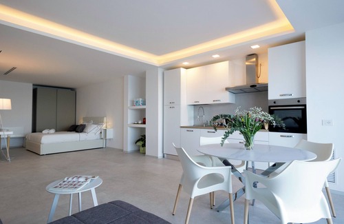 Molfetta Apartamento | [Calammare Apartment N°7 Brezza] - Seaview - Molfetta - Private Beach & Gym