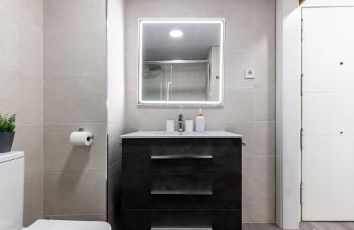 Cap de Salou Apartamento | CaLaNu Cap Salou Apartment by the sea