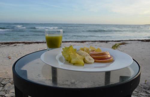 Ekbalan Hotel | Caleta Tankah
