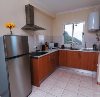 Arco da Calheta Apartamento | Calheta Holiday Houses