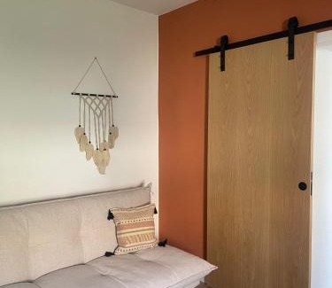 Calheta Casa | Calheta Suites - Vinha & Jardim - Adults-only suites met hottub & zeezicht