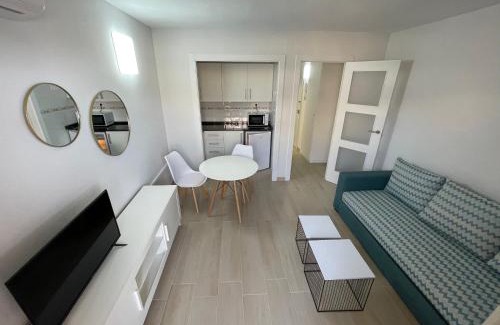 Centro de Salou Apartamento | California 1 & 2, Family Only, by Hoteles California