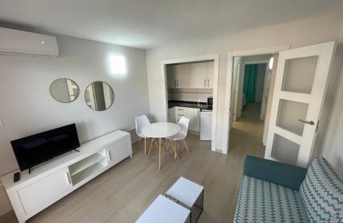 Centro de Salou Apartamento | California 1 & 2, Family Only, by Hoteles California