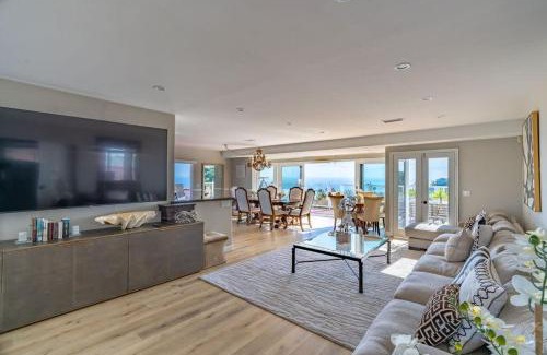 La Jolla Mesa Casa | California Dreamin Your Ocean-View Sanctuary