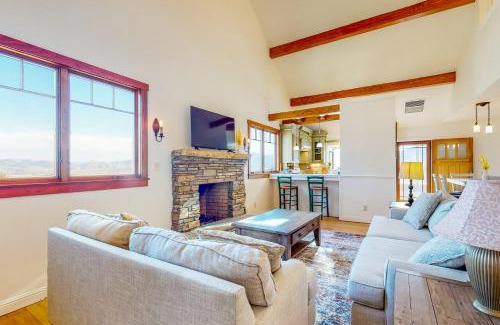Weldon Casa | California Dreaming in the Mountains