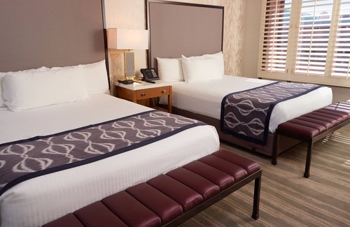 Downtown Las Vegas Hotel | California Hotel and Casino