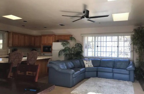 Agua Dulce Casa | California Swim Ranch Living at Vasquez Mountain View Ranch