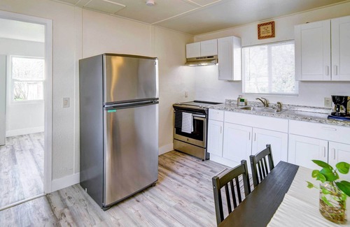 Clearlake Casa | California Vacation Rental w/ Clear Lake Access