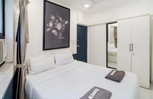 Pali Hill Apartamento | Calisto 2BHK Khar W by The Bombay Home Company