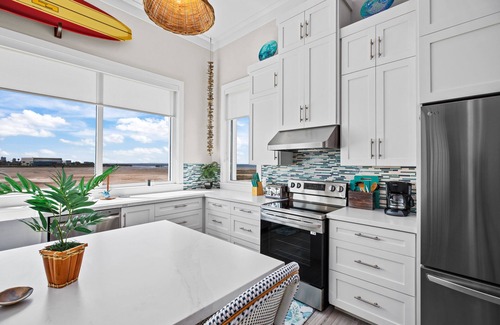 The Shores Casa | Call Me The Breeze Brand new custom beach house within The Shores