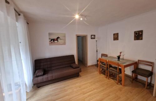 Vista Hermosa Apartamento | Calle de Dona Dolsa n6, 2Dcha