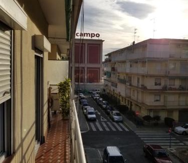 Vista Hermosa Apartamento | Calle de Dona Dolsa n6, 2Dcha