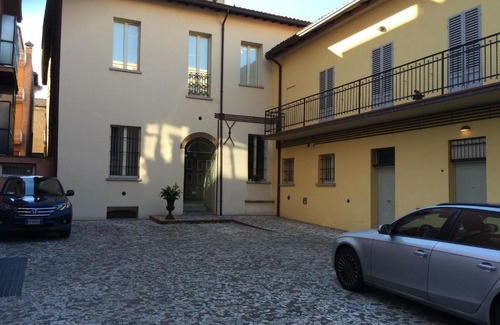 Imola Cama Y Desayuno | Callegherie 21 Boutique B&B
