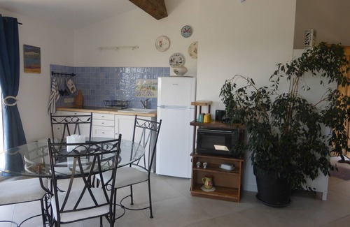 Callian Apartamento | CALLIAN - MARCO DE ENCANTADOR PARA ESTE BONITO ESTUDIO