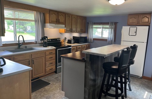 West Oneonta Casa | Callie's Place - 1 mile to ASV - 3 bdrm/2 bath, open deck, large yard