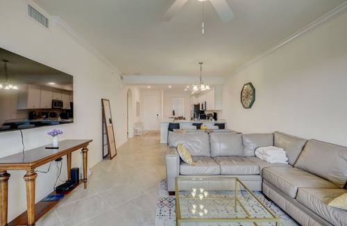 Lakewood Ranch Condominio | Calling all snowbirds! Gorgeous 2bd/2ba condo in exclusive golf community