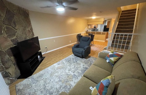 Stone Mountain Casa | Calm, comfy & cozy townhome ready 4 U!