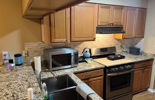Stone Mountain Casa | Calm, comfy & cozy townhome ready 4 U!