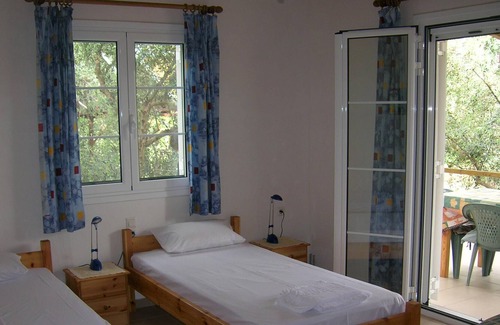 Kakovatos Casa | Tranquilo, en medio de un olivar, cerca de la playa, wifi | Casa de vacaciones Ili