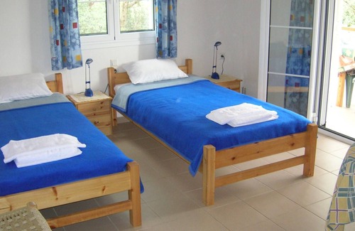 Kakovatos Casa | Tranquilo, en medio de un olivar, cerca de la playa, wifi | Casa de vacaciones Ili