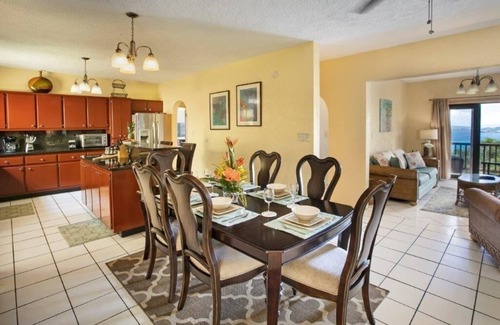 Caret Bay Casa | Calm, Peaceful and Relaxing. Work Remotely with fast WiFi . Stand-by Generator.