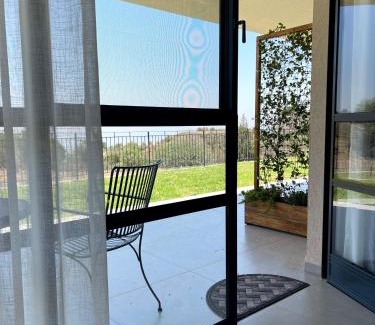 Bruchim Qela' Alon Casa | Calma Hermon Guest Rooms