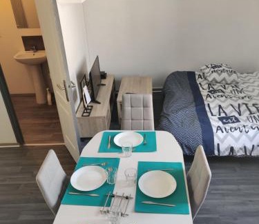 Chateau-Landon Apartamento | Calme 2 Pièces en Duplex