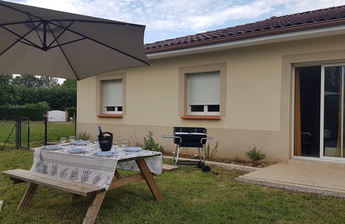 Nohic Casa | Calme et verdure en Occitanie, proche Fronton, entre Toulouse et Montauban
