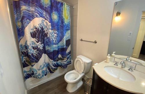 North Central Edmonton Apartamento | Calming 1bedroom Units With Balcony And City View