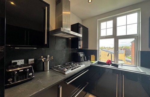 Brixton Hill Apartamento | Calming 3BD Retreat, Brixton Hill