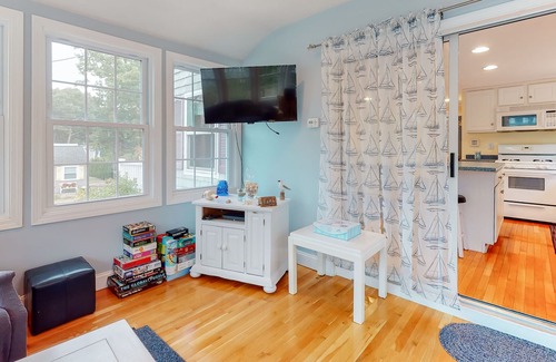 Popponesset Casa | Calming cottage near the beach w/ private gas grill, large deck & great location