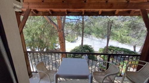 Vasa Koilaniou Apartamento | Calming mountain view apartment near Kakopetria