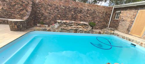 Grahamstown Casa | Calming Waters Guesthouse