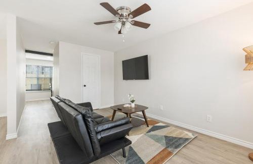 Arlington Heights Casa | Calmont Guest House