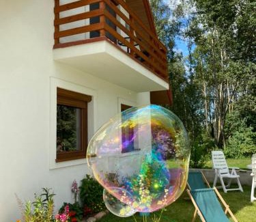 Pozezdrze Casa | Caloroczny domek letniskowy ze stawem