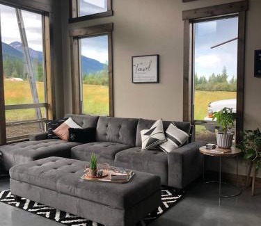 Ronan Casa | Calowahcan Cabin New Hot Tub
