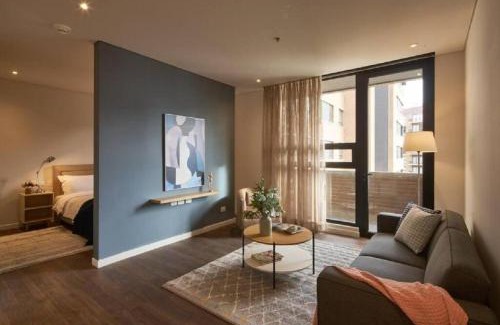 Chia Apartamento | Caluce Apt 4D by Letoh