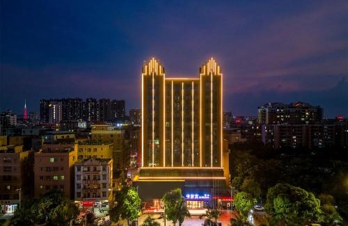 Huadu Hotel | Calvin International Hotel Guangzhou Baiyun International Airport Huadu Plaza Branch - Free Deliver Service to Guangzhou Baiyun International Airport & Free Deliver Service to Canton Fair Complex During Canton Fair Period