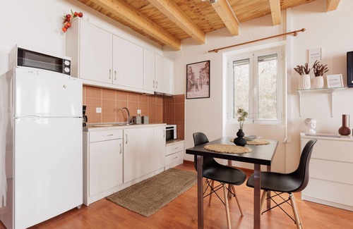 Old Town Apartamento | Calypso Apartment by Konnect team, Corfu Old Town