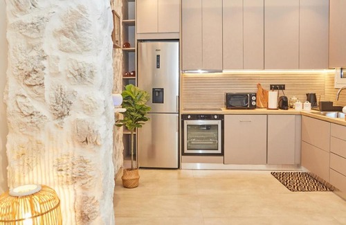 Dafni-Ymittos Apartamento | Calypso Apartment
