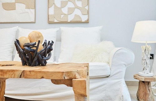 Dafni-Ymittos Apartamento | Calypso Apartment