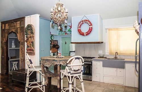 Antoneys Cay Cabaña | Calypso Cottage - 5 min (walk) to West End beach