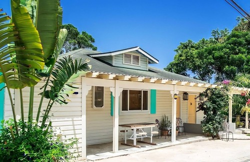 Antoneys Cay Cabaña | Calypso Cottage - 5 min (walk) to West End beach